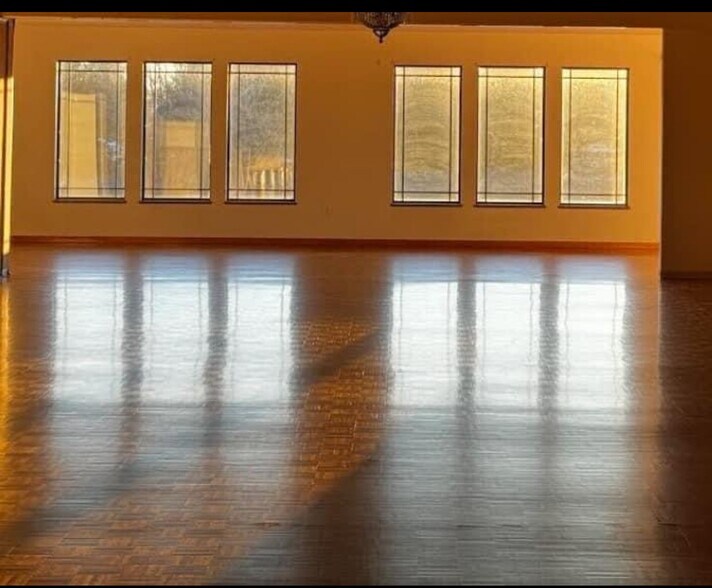 More Photos Of 5330 Harding Ave, Plover Specialty For Sale