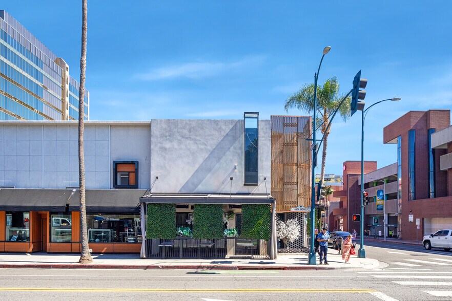More Photos Of 468 N Bedford Dr, Beverly Hills Storefront For Lease