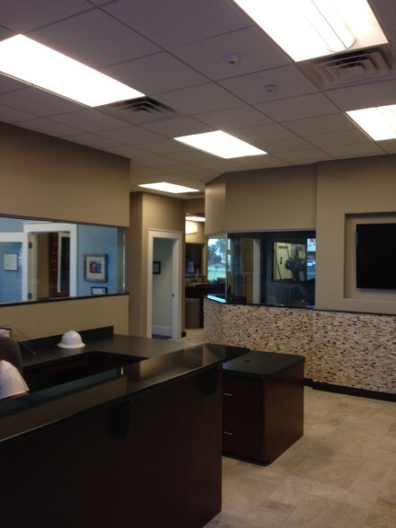 More Photos Of 975 S Ponce de Leon Blvd, Saint Augustine Office For Sale