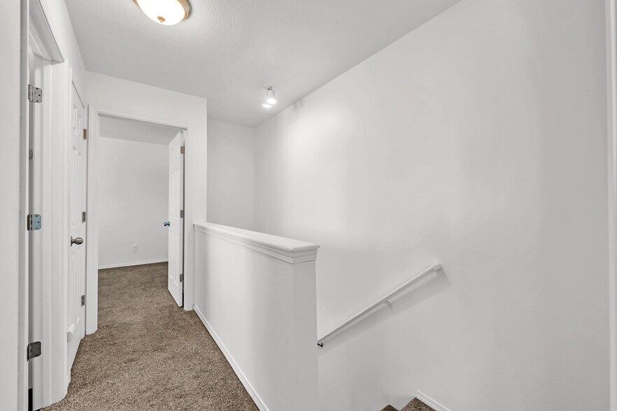 More Photos Of 1901-1943 SE 122nd Ave, Portland Apartments For Sale