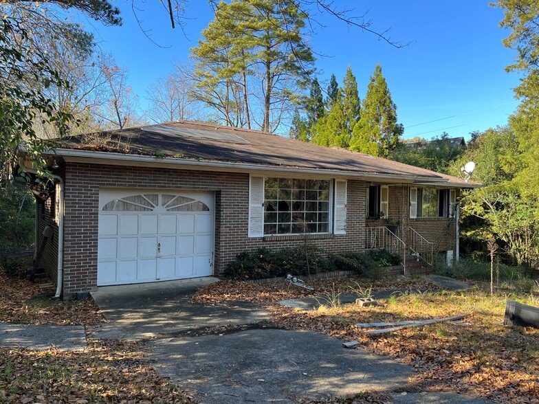 More Photos Of 2560 Rocky Ridge Rd, Birmingham Office For Sale