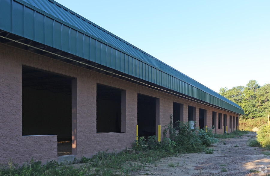 More Photos Of 2950 Route 112, Medford Light Manufacturing For Sale