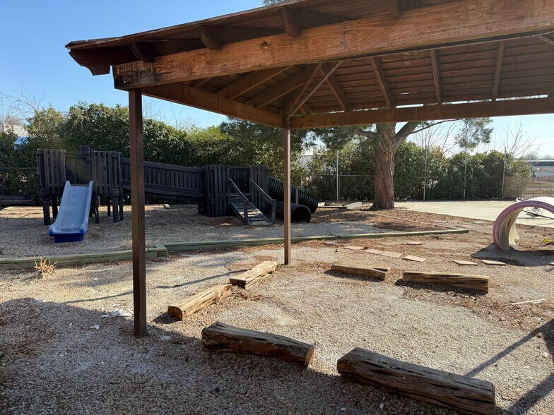 More Photos Of 1935 Old Denton Rd, Carrollton Daycare Center For Sale