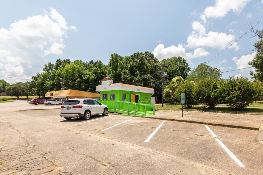 More Photos Of 3335 Union Rd, Gastonia Freestanding For Lease