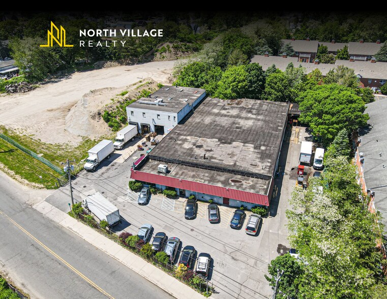 Primary Photo Of 1245 Marconi Blvd, Copiague Warehouse For Sale