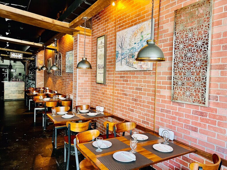 More Photos Of 487 King St, Charleston Loft Creative Space For Sale