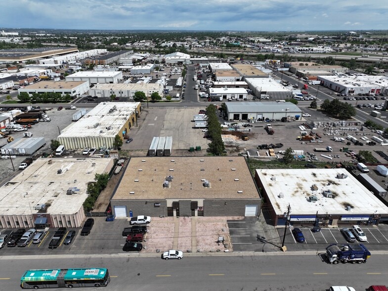 More Photos Of 6863-6865 E 48th Ave, Denver Warehouse For Lease