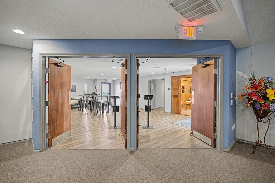 More Photos Of 2111 Skyline Dr, Mesquite Religious Facility For Sale