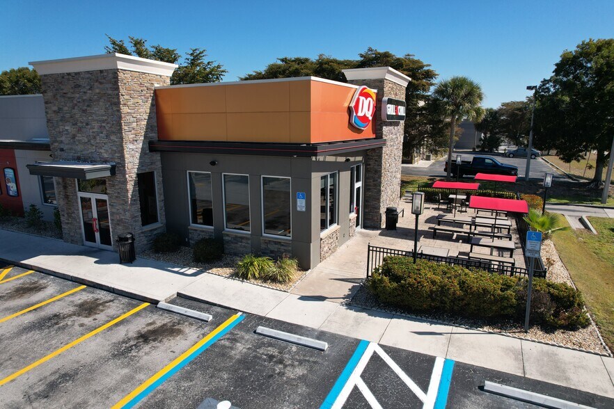 More Photos Of 3251 Colonial Blvd, Fort Myers Fast Food For Sale