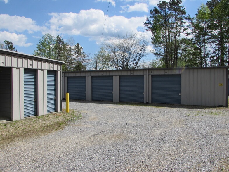 More Photos Of 323 GA-325, Blairsville Self Storage For Sale