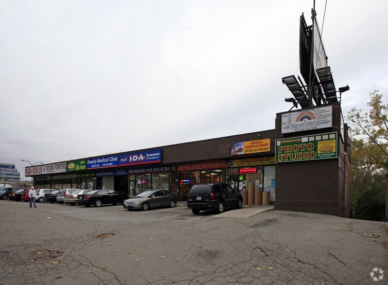 More Photos Of 2296 Eglinton Ave E, Toronto General Retail For Lease