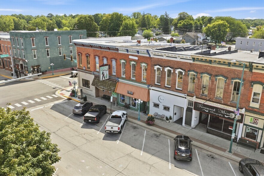 More Photos Of 104 W Main St, Albion General Retail For Sale