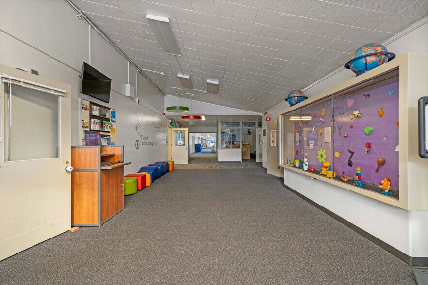 More Photos Of 3201 S D St, Tacoma Specialty For Sale