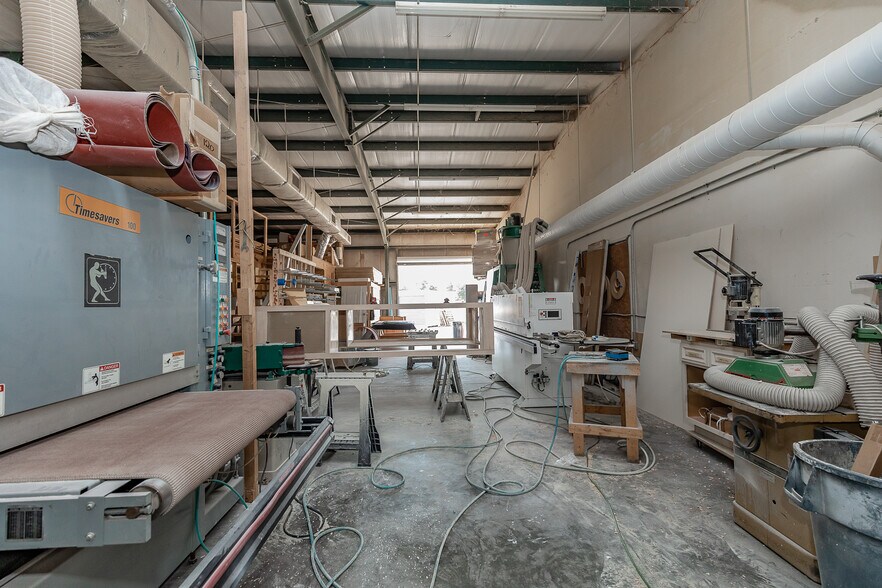 More Photos Of 124 Goshen Road Ext, Rincon Light Manufacturing For Lease