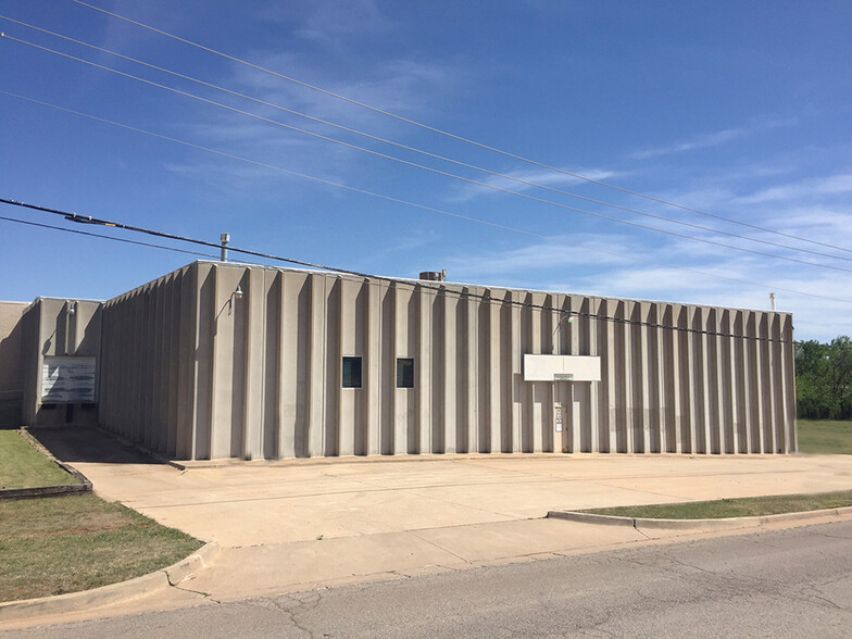 Primary Photo Of 4800 N Stiles Ave, Oklahoma City Warehouse For Lease