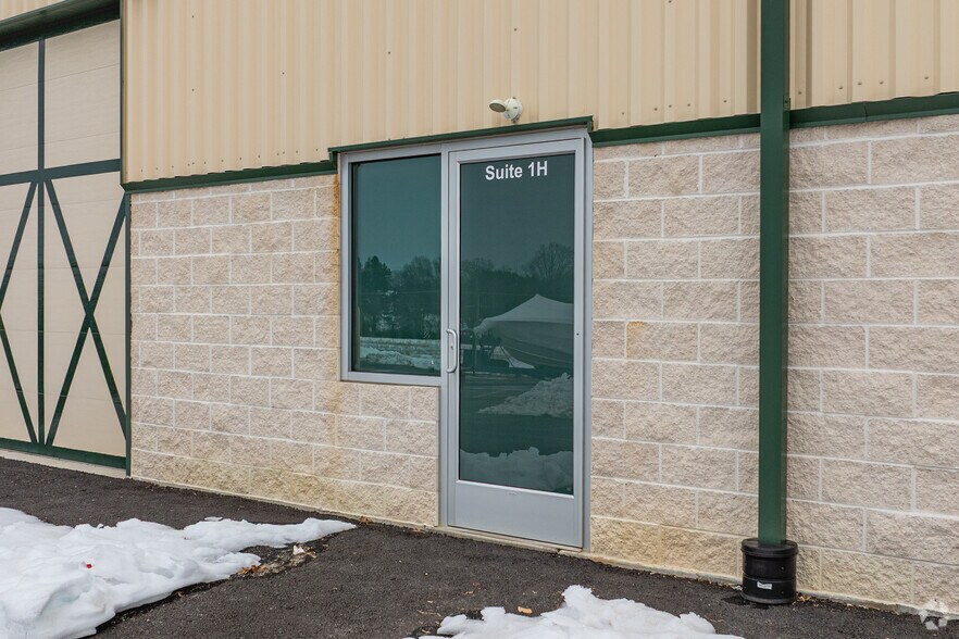 More Photos Of 3497 Blue Ball Rd, Elkton Light Distribution For Lease