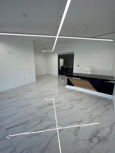 More Photos Of 72120 Magnesia Falls Dr, Rancho Mirage Medical For Lease