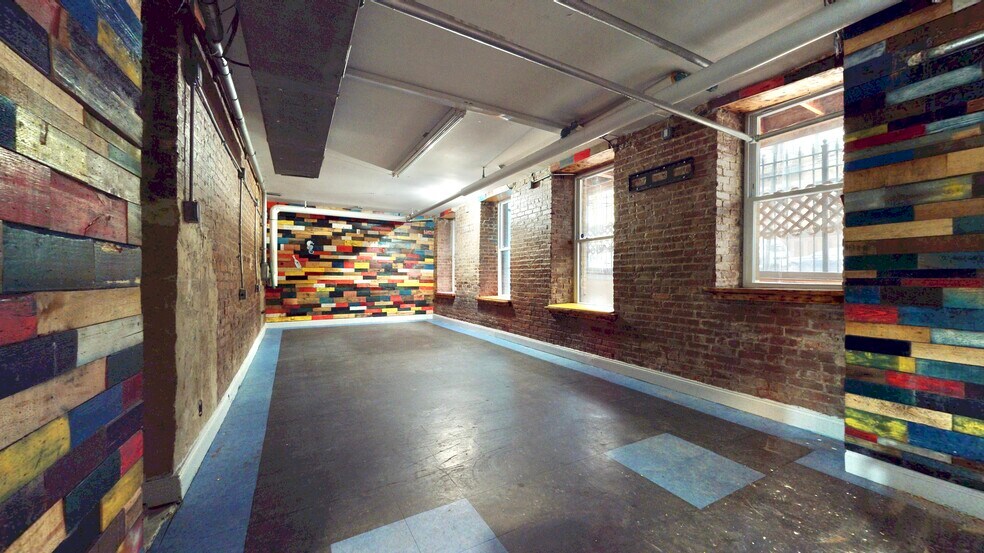 More Photos Of 552 W 184th St, New York Apartments For Lease