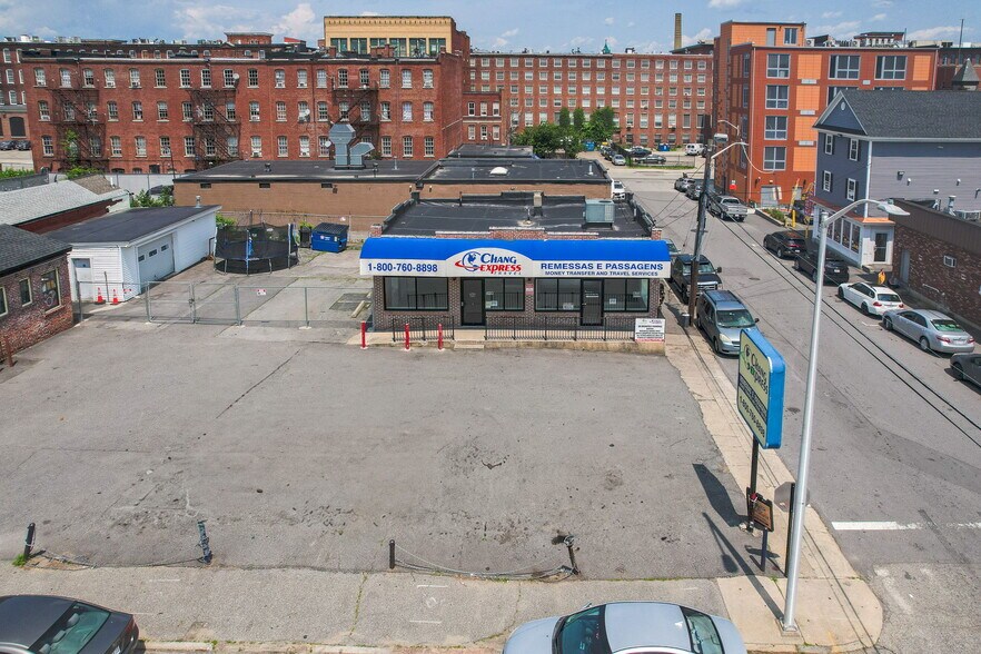 More Photos Of 183 Appleton St, Lowell General Retail For Sale