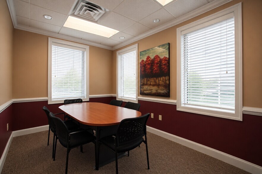 More Photos Of 1303 Courthouse Rd, Stafford General Retail For Sale
