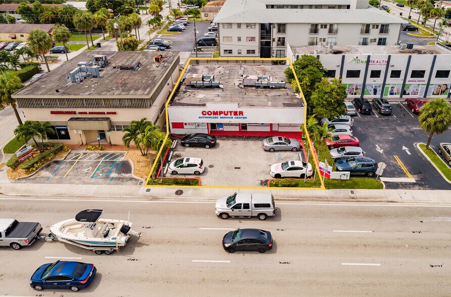 More Photos Of 1870 NE 163rd St, Miami Storefront Retail Office For Lease