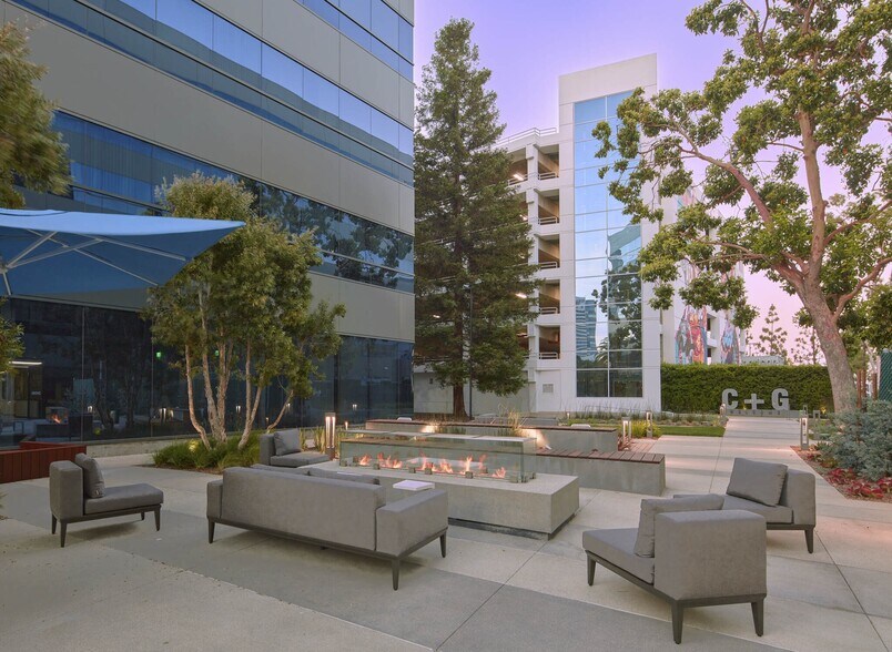 More Photos Of 400 Continental Blvd, El Segundo Coworking Space