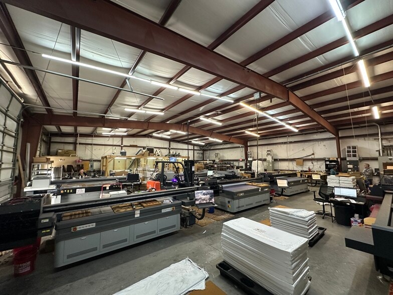 More Photos Of 18741 Titus Rd, Hudson Warehouse For Sale