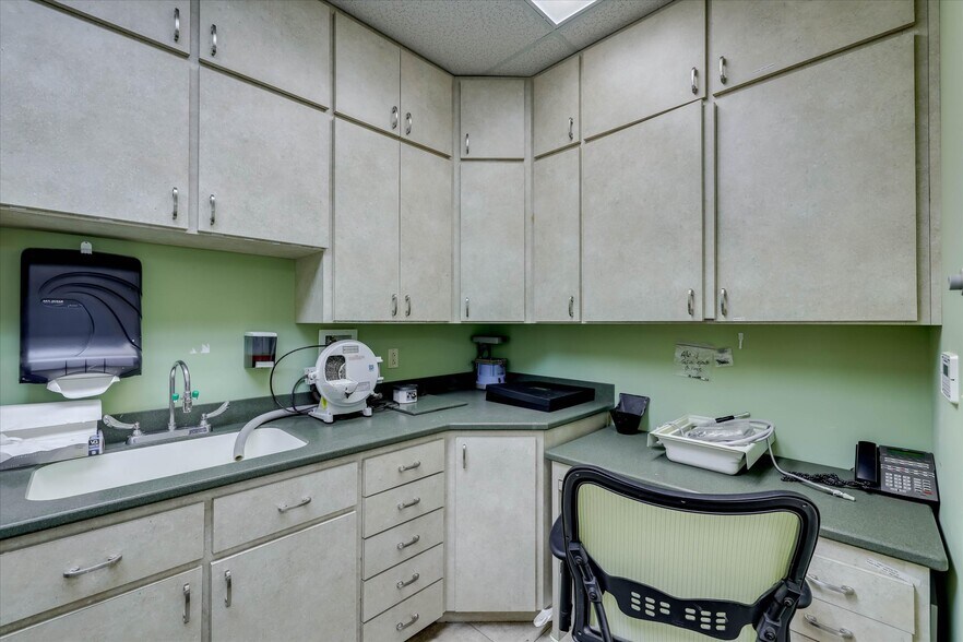 More Photos Of 1466 Columbia Hwy N, Aiken Medical For Sale