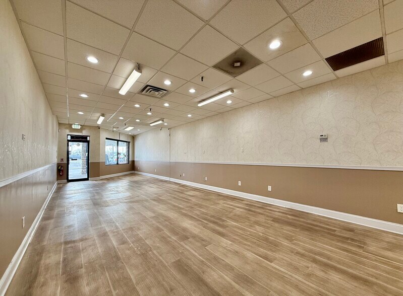 More Photos Of 2600-2626 Woodbridge Ave, Edison Unknown For Lease