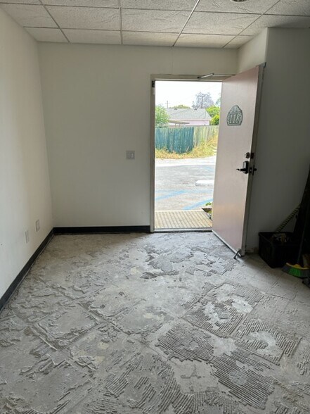 More Photos Of 118 N State College Blvd, Fullerton Medical For Lease