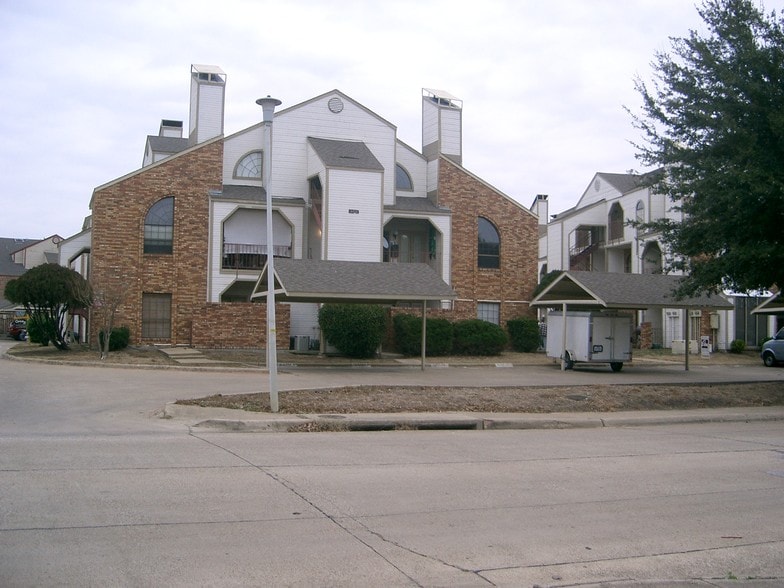 Primary Photo Of 5501-5505 Lake Hubbard Pky, Garland Apartments For Sale