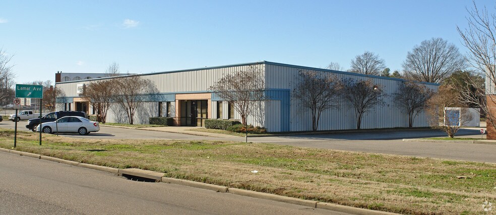 More Photos Of 3955 Whitebrook Dr, Memphis Light Distribution For Sale
