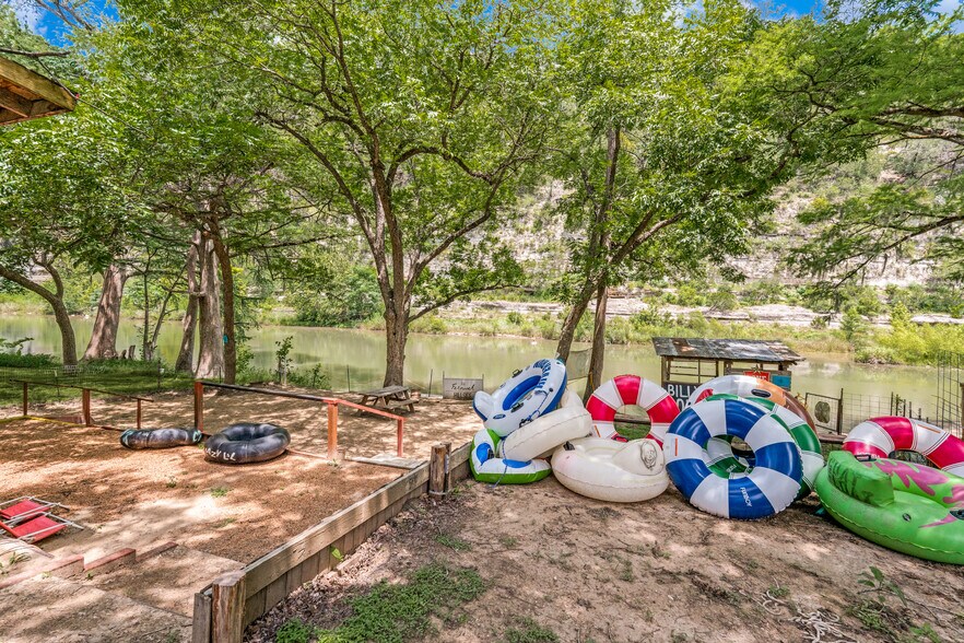 More Photos Of 8570 River Rd, New Braunfels Hospitality For Sale