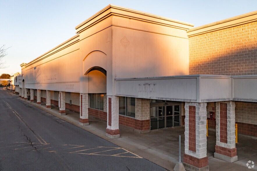 More Photos Of 2222-2298 E College Ave, State College General Retail For Sale