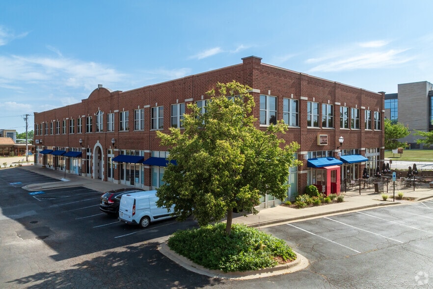 More Photos Of 0S050 Winfield Rd, Winfield Storefront Retail Office For Lease