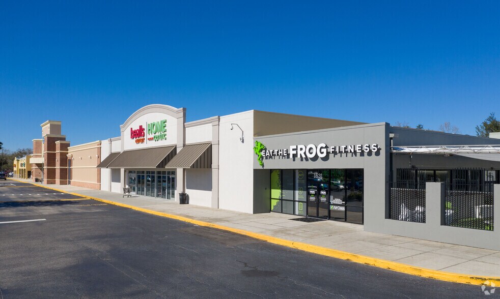 More Photos Of 1411-1525 Sadler Rd, Fernandina Beach Storefront For Lease