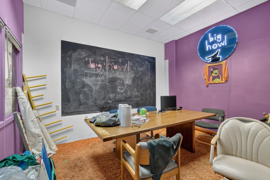 More Photos Of 1118 E Columbia Ave, Philadelphia Office For Lease