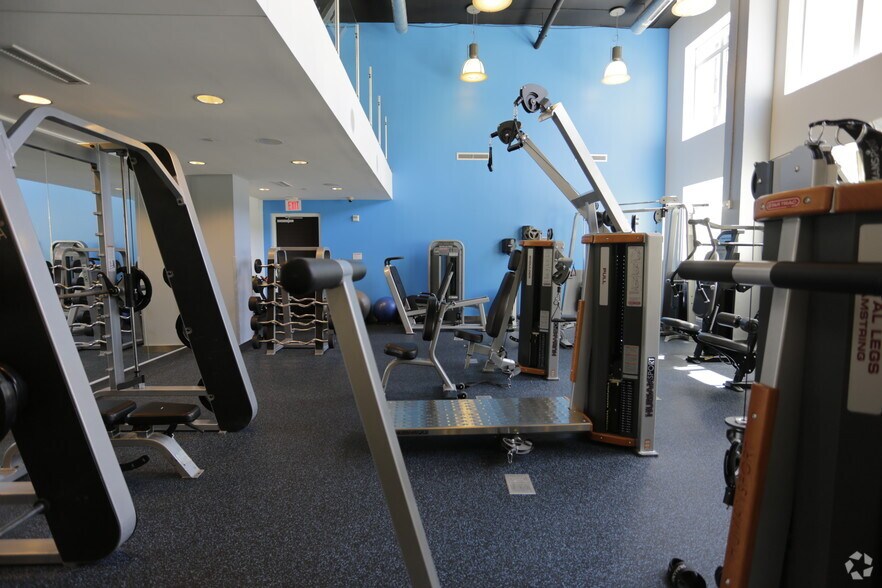 More Photos Of 1400 Irving St NW, Washington Apartments For Lease