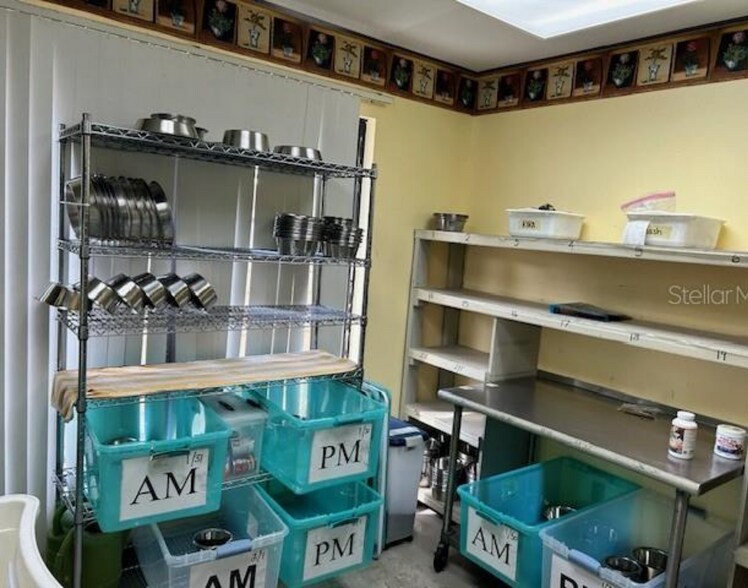 More Photos Of 3468 E State Road 436, Apopka Veterinarian Kennel For Sale