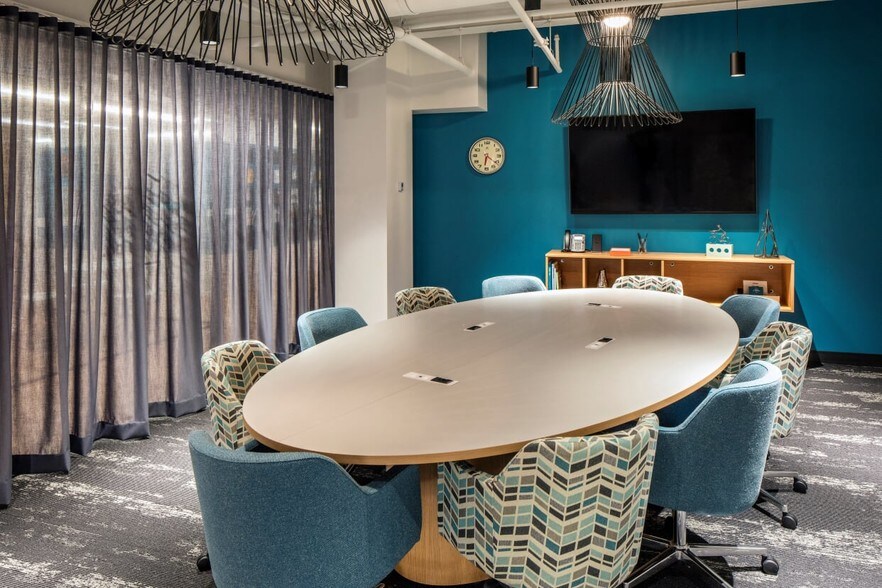 More Photos Of 1900 Reston Metro Plz, Reston Coworking Space