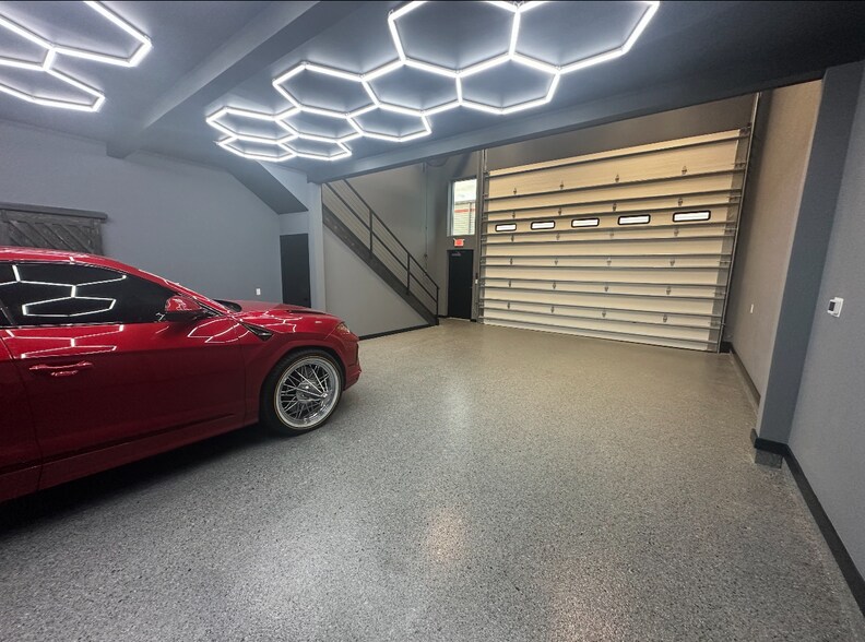 More Photos Of 5432 FM 1488 Rd, Magnolia Parking Garage For Sale