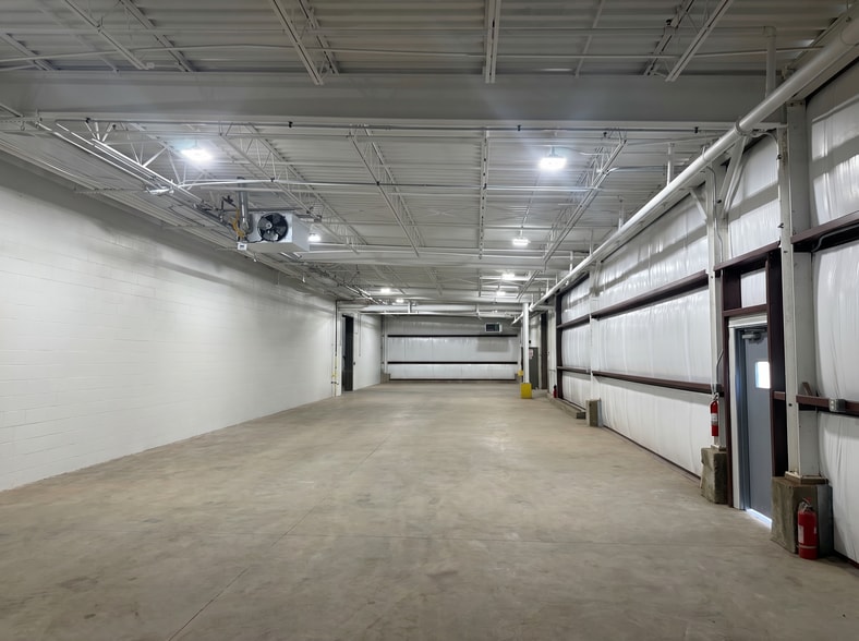 More Photos Of 3400 Westinghouse Blvd, Charlotte Manufacturing For Lease