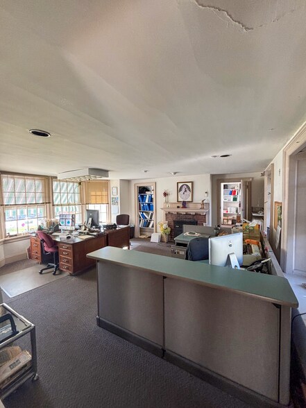 More Photos Of 400 Stenton Ave, Plymouth Meeting Office For Sale