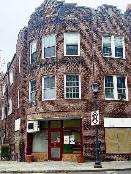 More Photos Of 30 Garth Rd, Scarsdale Office For Sale