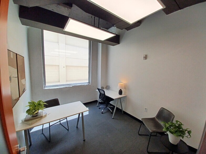 More Photos Of 227 W 4th St, Charlotte Coworking Space