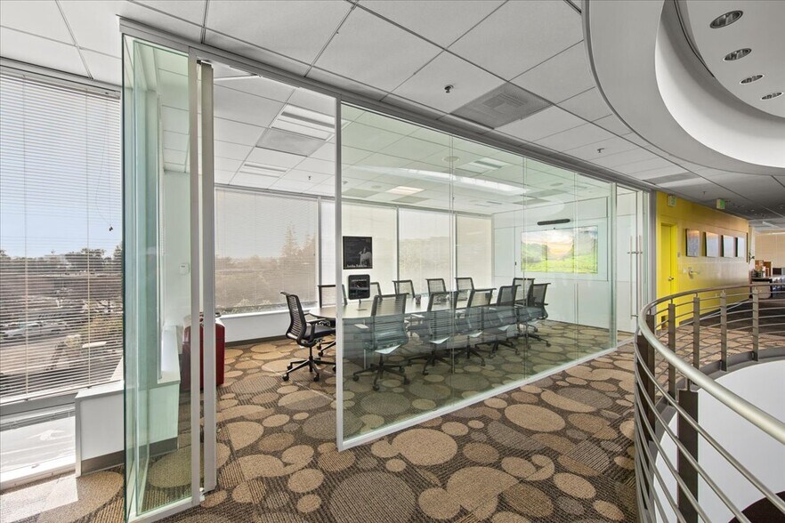 More Photos Of 1450 Veterans Blvd, Redwood City Office For Lease