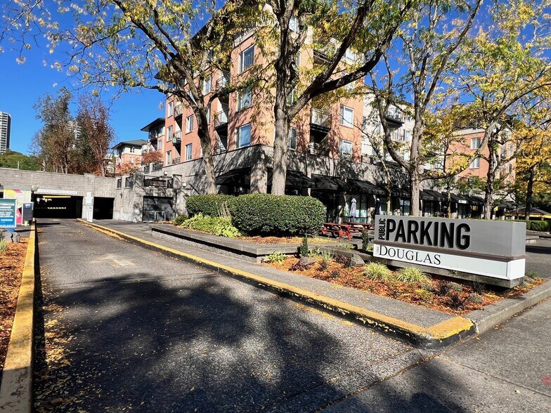 More Photos Of 1811 SW River Dr, Portland Apartments For Lease