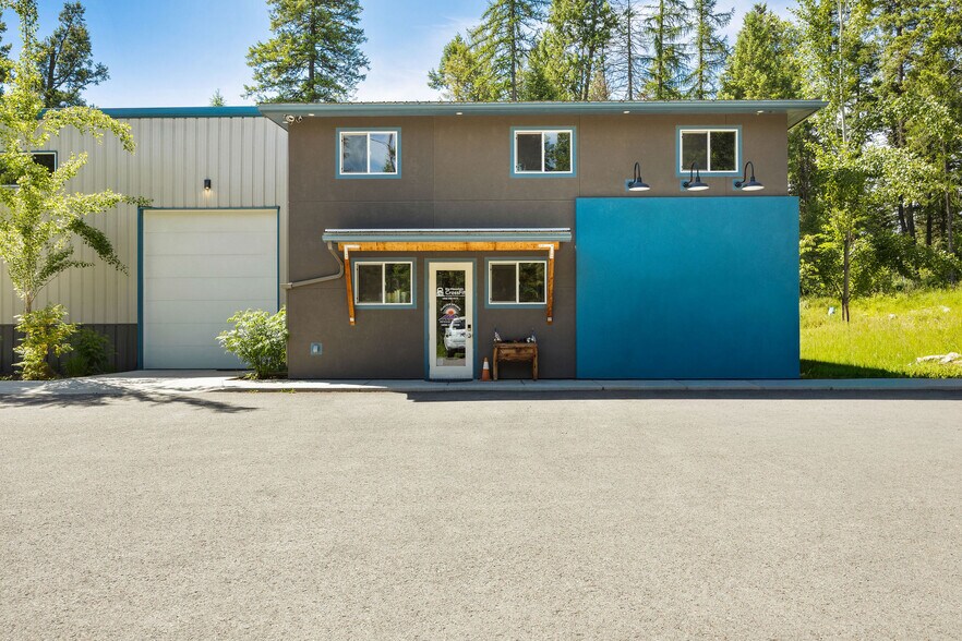 More Photos Of 112 E Blanchard Lake Rd, Whitefish Warehouse For Lease