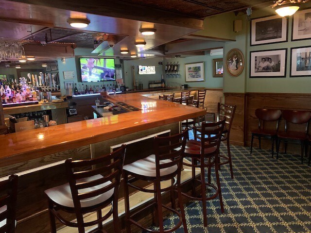More Photos Of 429 Canada St, Lake George Restaurant For Sale