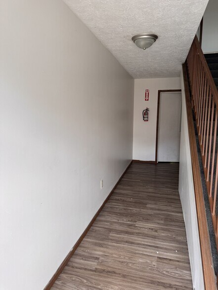 More Photos Of 1100 W Mill St, Summitville Apartments For Sale